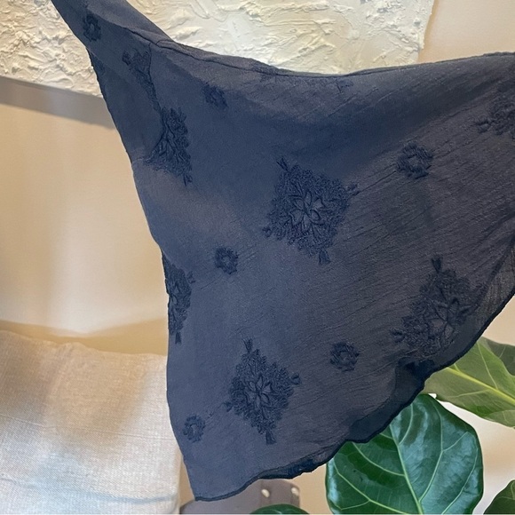 WAYF Revolve Bell Sleeved Embroidered V-neck Dress Blue Sz S Boho - Picture 4 of 8